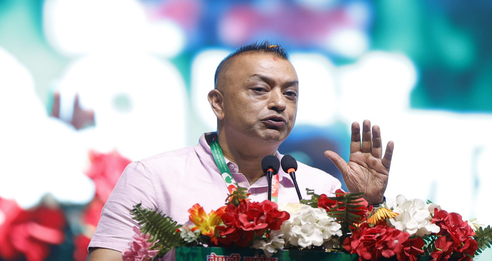 कांग्रेस महाधिवेशनमा गगनको राजनीतिक प्रतिवेदन : निर्वाचनअघि गठबन्धन नगर्ने प्रस्ताव